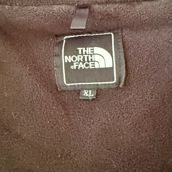The North Face Black Jacket with Vibrant Pink Logo - Picture 8 of 8